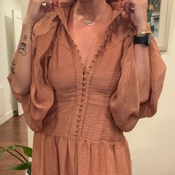 Boho Midi Dress. High neck with button detail. Desert Rose color - Picture 3 of 7